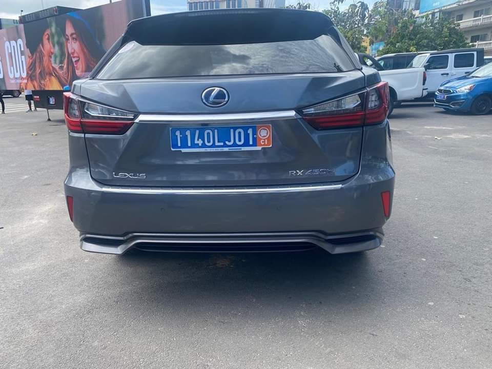 LEXUS RX450 HYBRID — photo 7