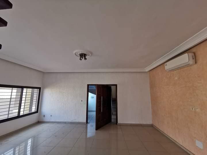 Villa Duplex de 06 Pièces - Riviera Beach — photo 9
