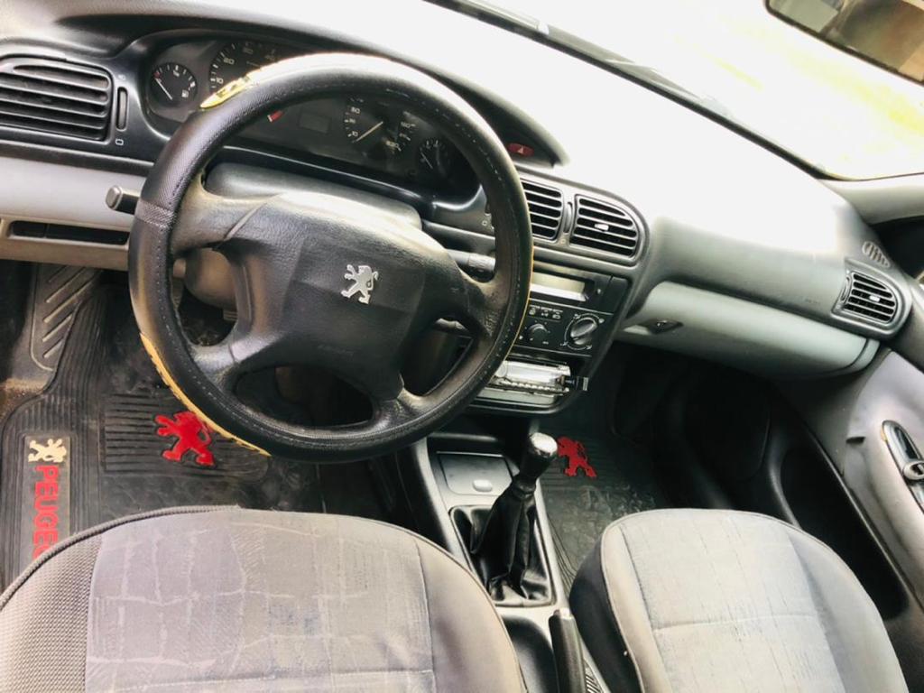 PEUGEOT 406 ROUGE — photo 3