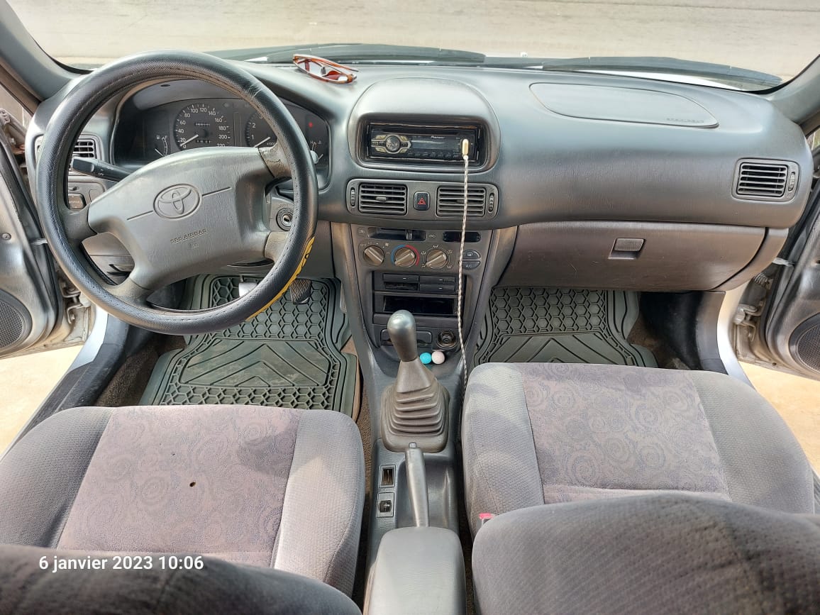 TOYOTA ETOO 3 PORTIÈRES — photo 2