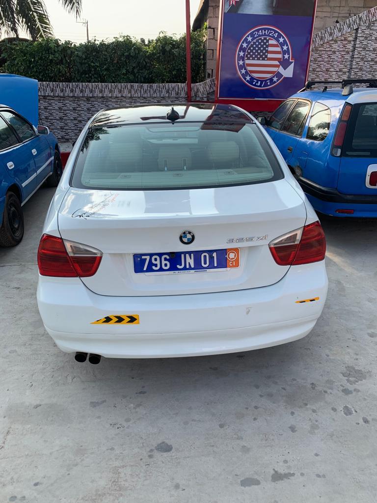 BMW E90 — photo 5