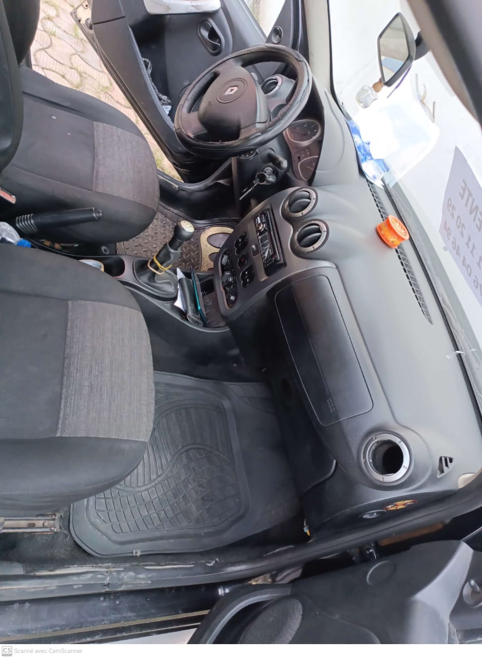 RENAULT DUSTER 2013 — photo 3