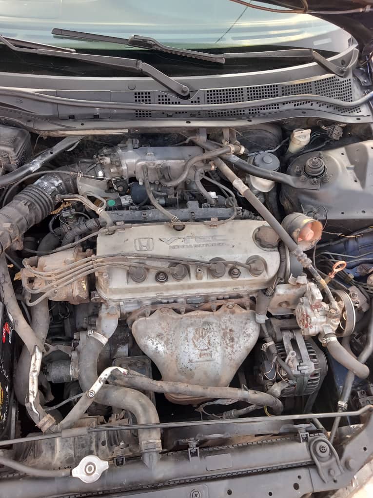 HONDA ACCORD 2000 — photo 4