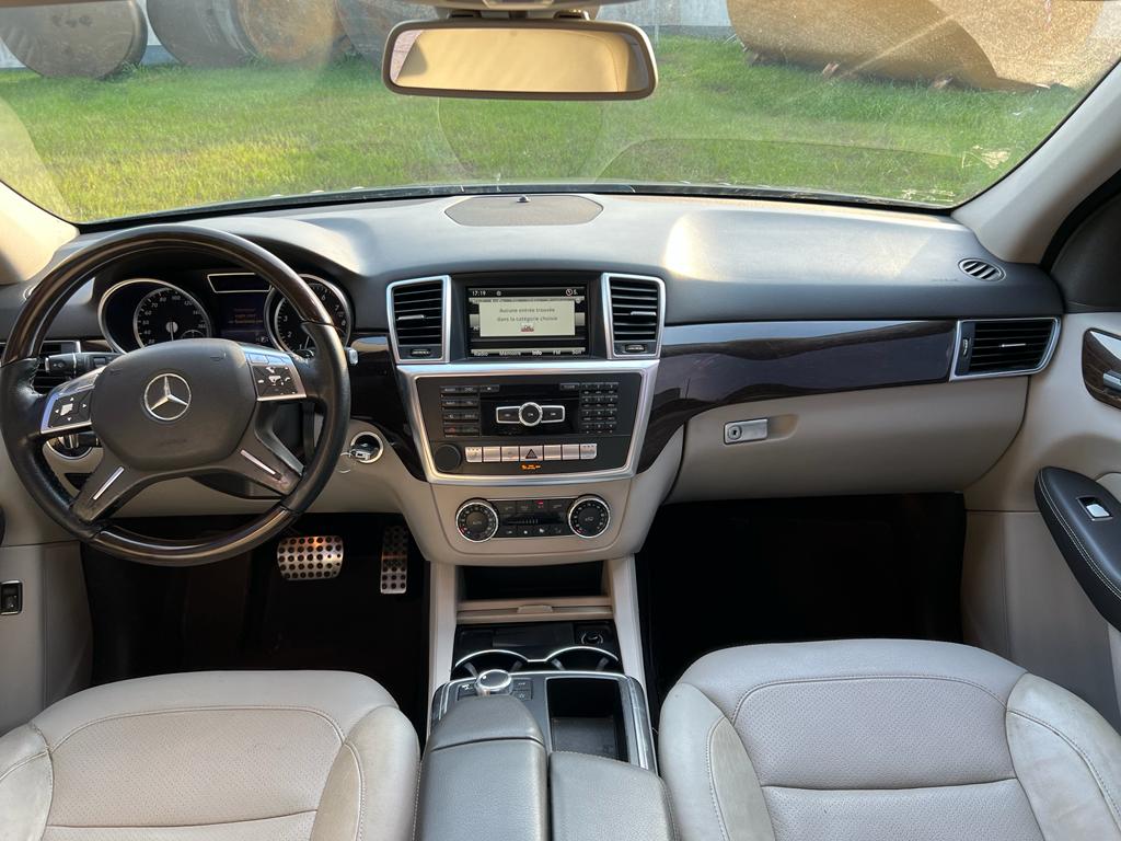 MERCEDES ML350 — photo 2