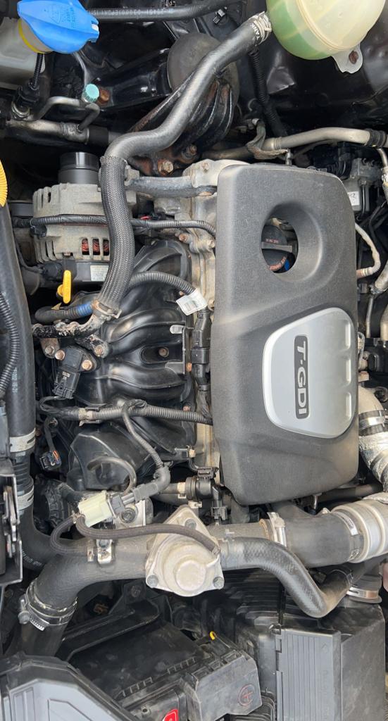 HYUNDAI TUCSON 2016 — photo 2