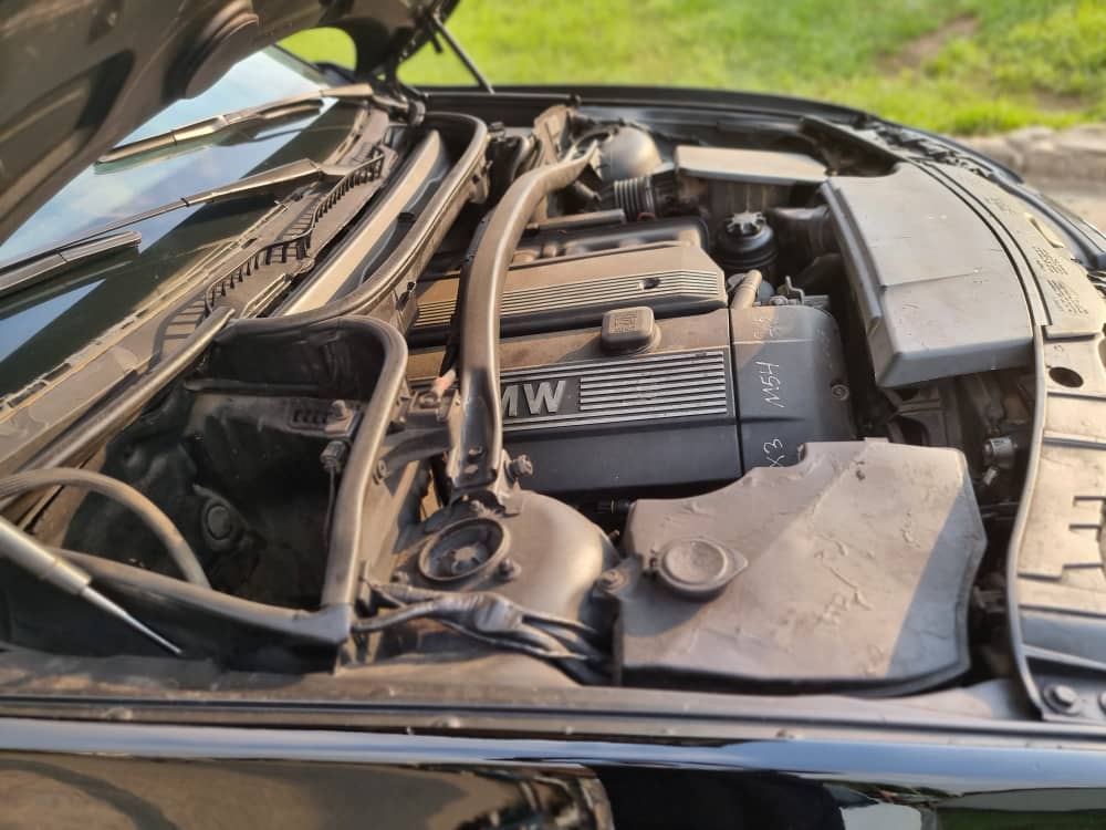 BMW X3 — photo 2
