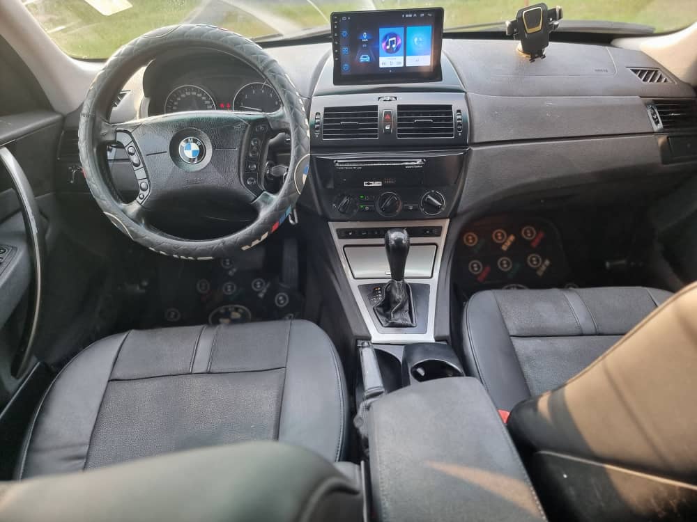 BMW X3 — photo 3