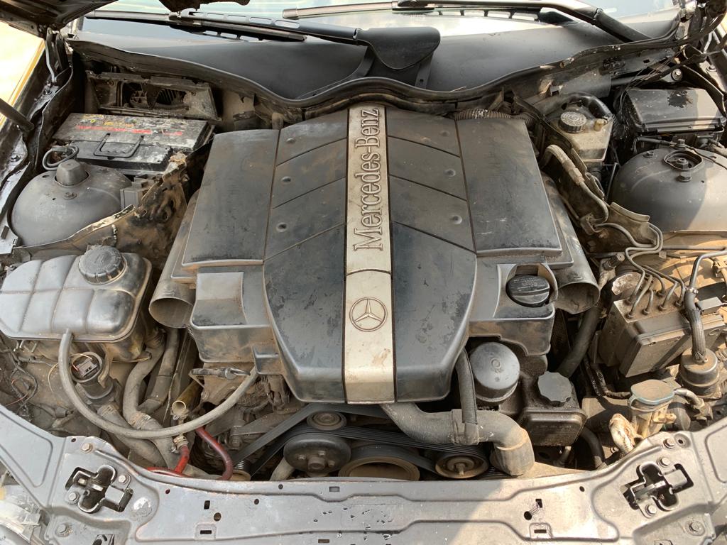 MERCEDES C200 4MATIC — photo 7