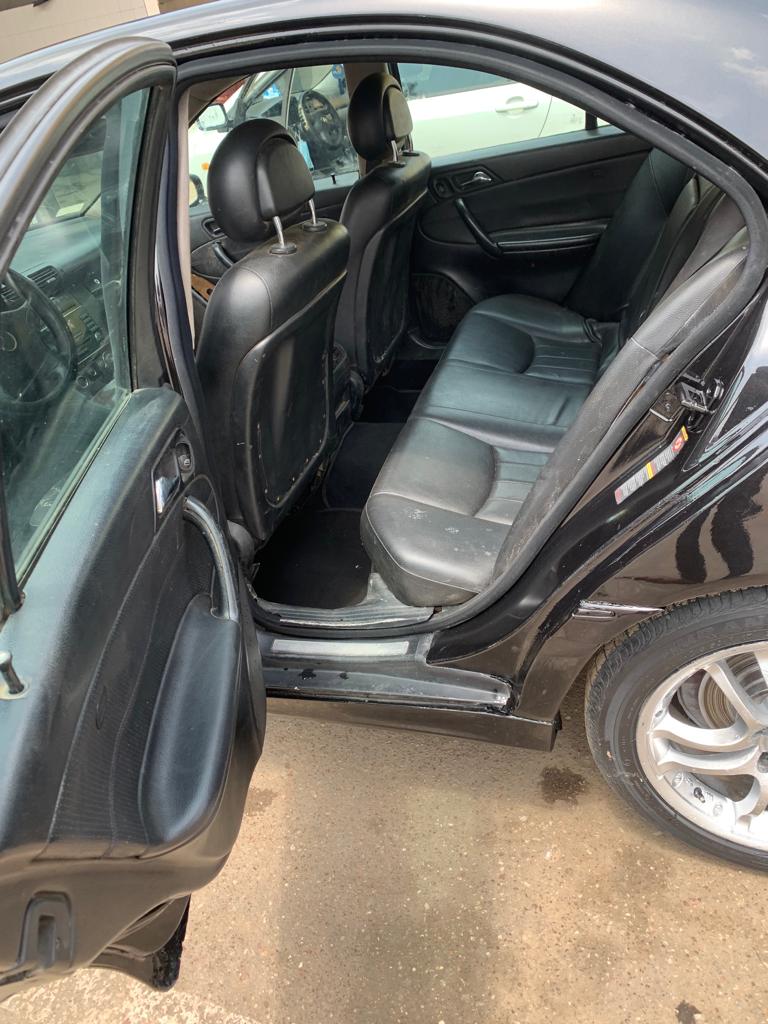 MERCEDES C200 4MATIC — photo 6