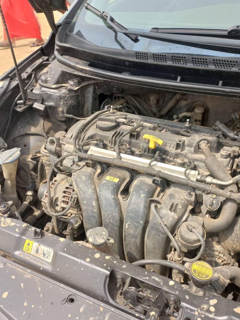 HYUNDAI ELANTRA 2016 — photo 2