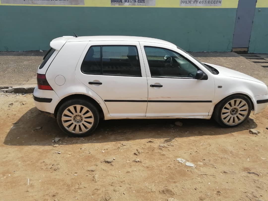 VOLKSWAGEN GOLF — photo 5