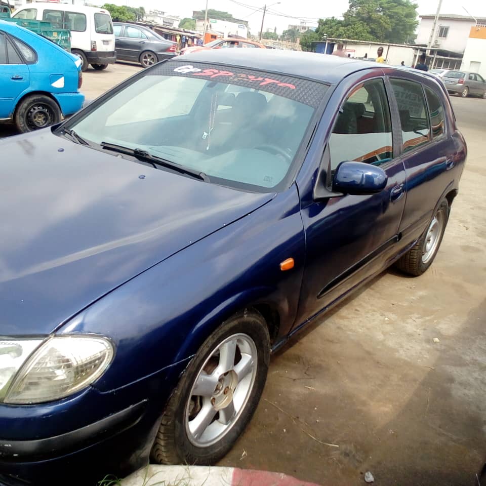 NISSAN ALMERA