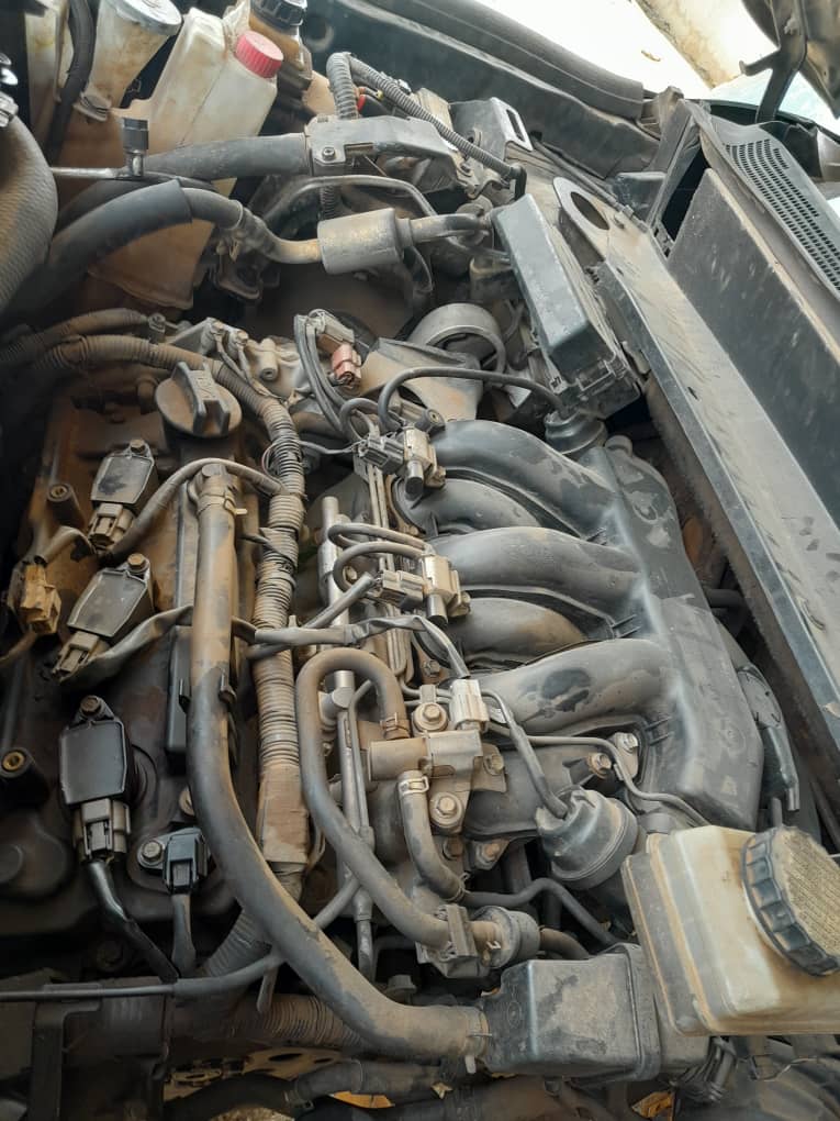 NISSAN PATHFINDER 2016 — photo 2