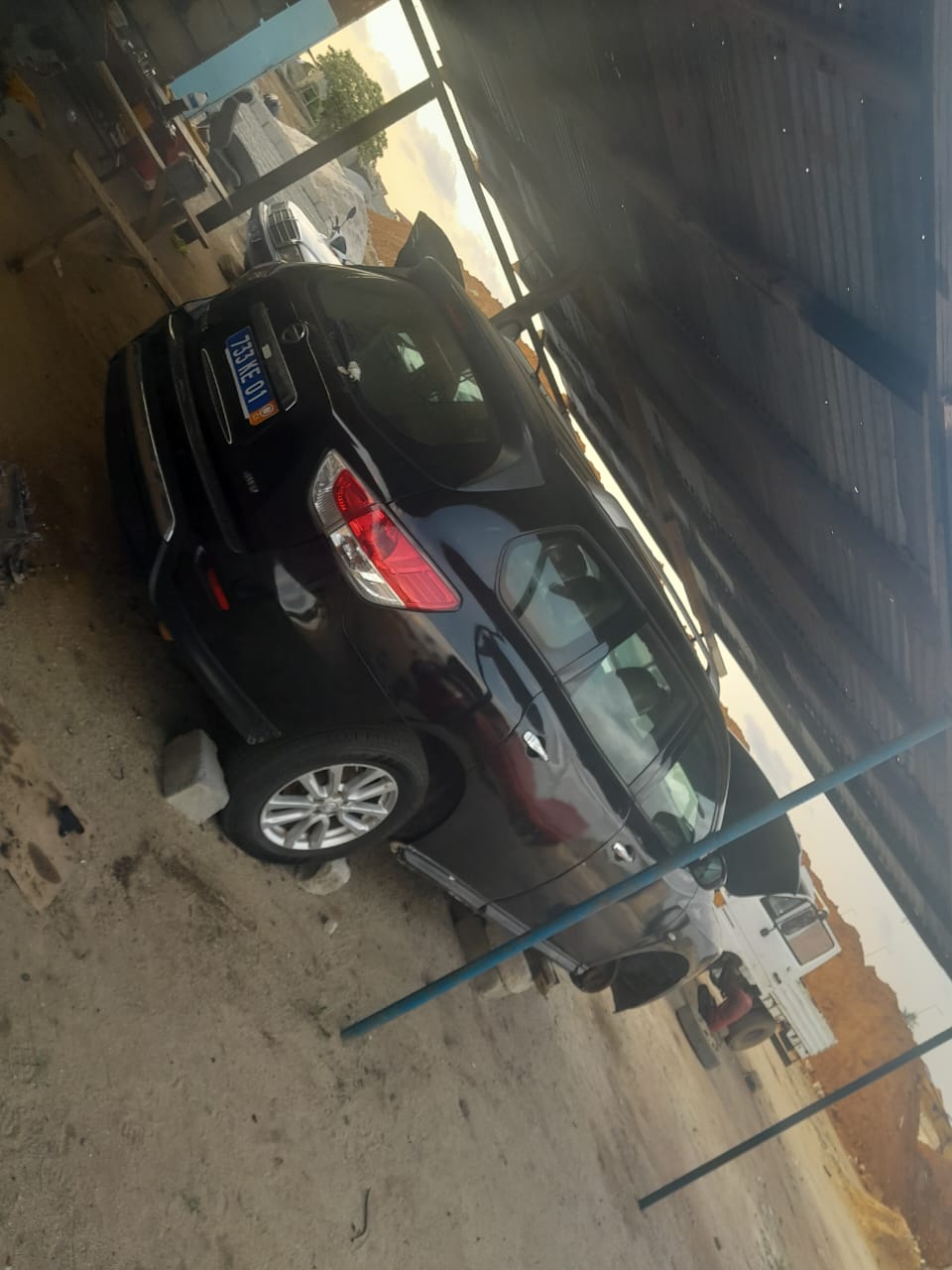 NISSAN PATHFINDER 2016 — photo 4