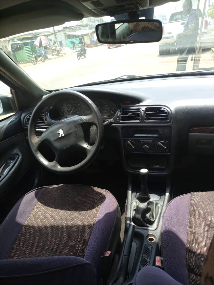 PEUGEOT 406 BLANC — photo 3