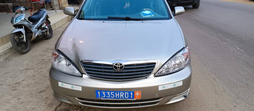 TOYOTA CAMRY 2005