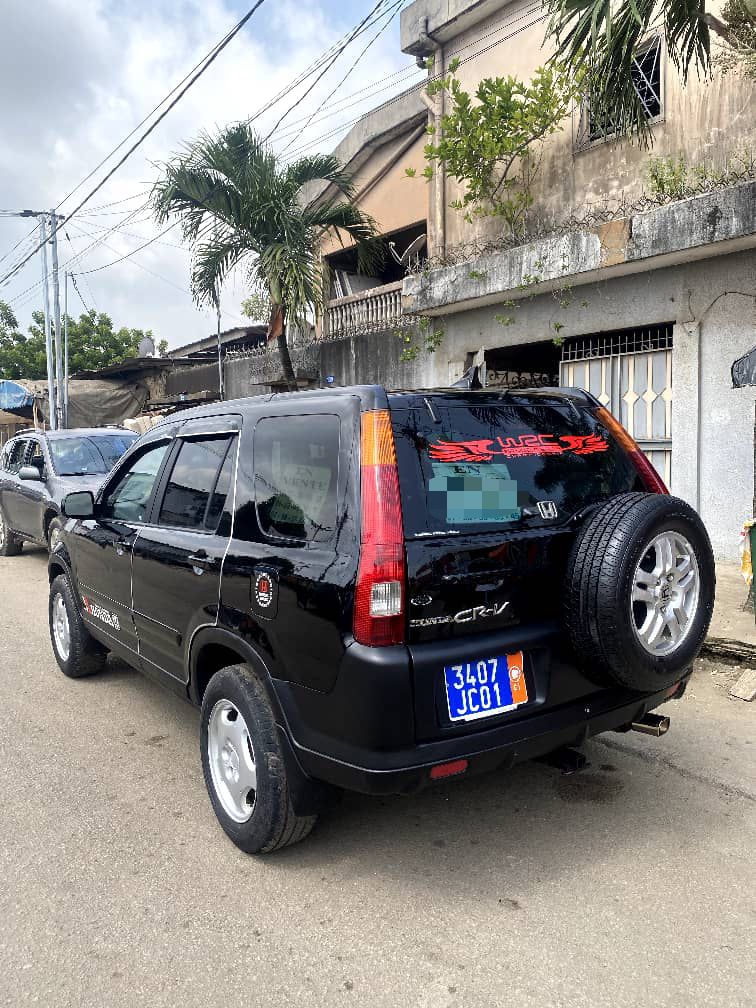 BELLE OCCASION HONDA CRV-2 AUTOMATIQUE DISPONIBLE SUR ABIDJAN — photo 4
