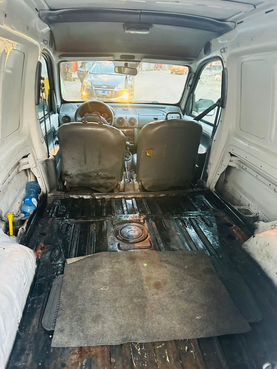 Belle occasion Renault Kangoo disponible sur Abidjan — photo 4