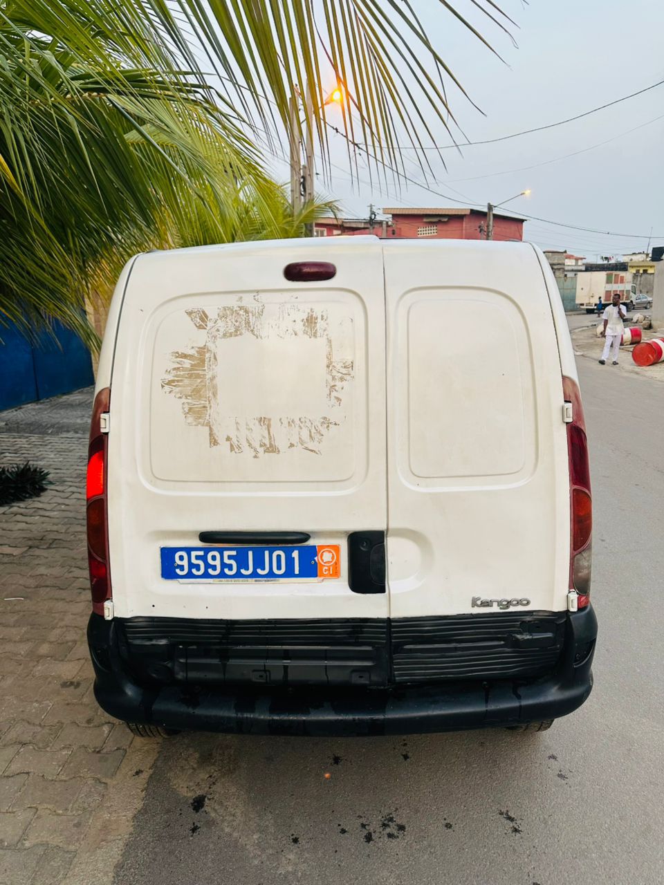 Belle occasion Renault Kangoo disponible sur Abidjan — photo 5