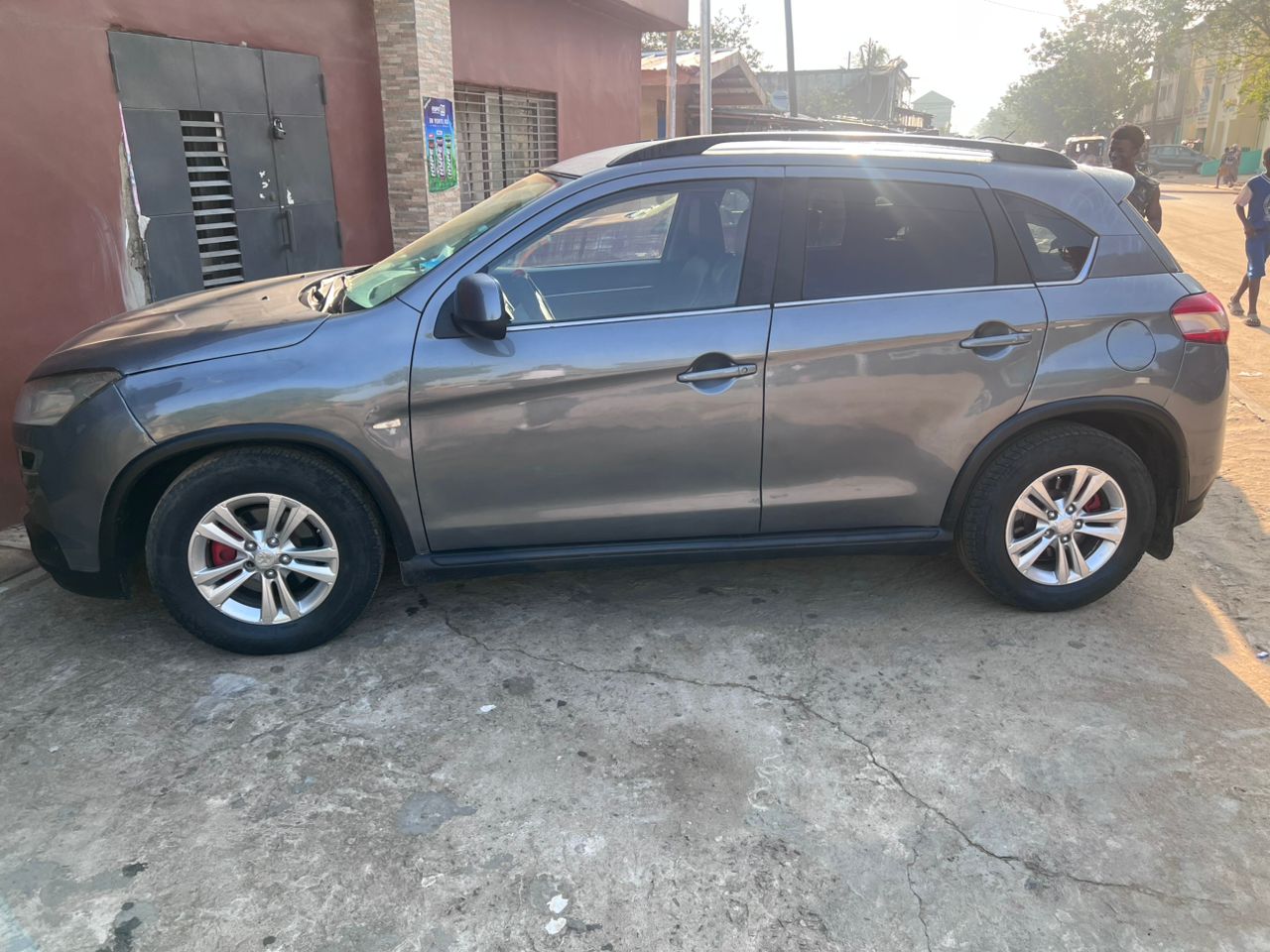 PEUGEOT 4008