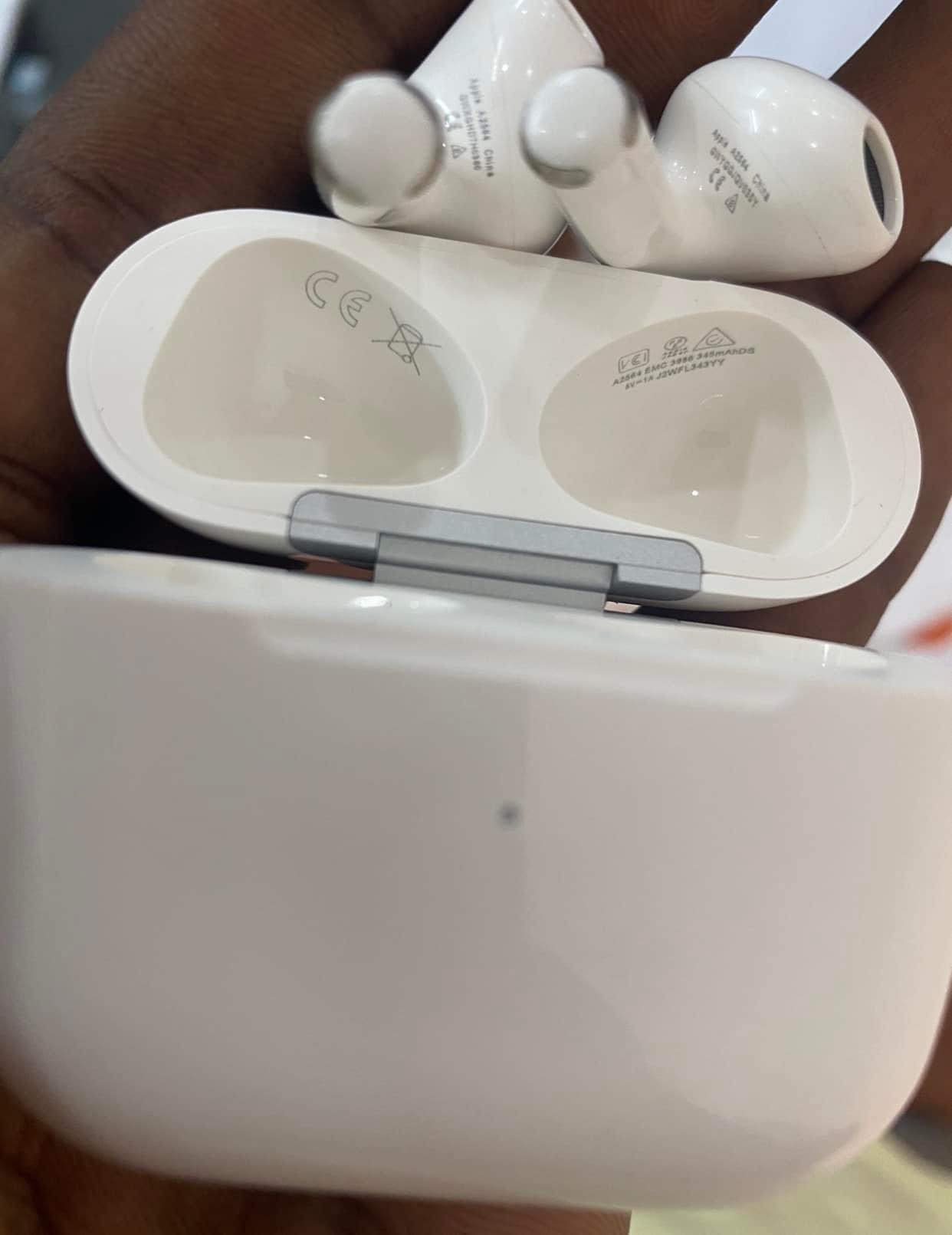 AirPods Pro 3 certifié — photo 2