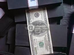 laboratoire inter bad international billets noirs verts etc — photo 3