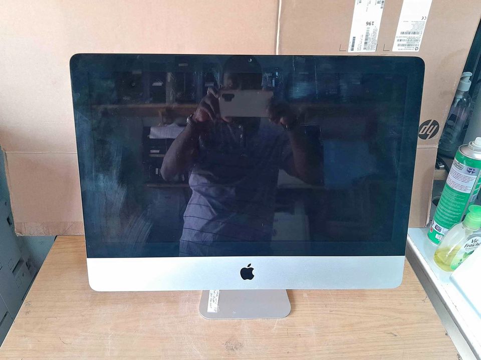 iMac 21,5 pouces - Dual core — photo 2